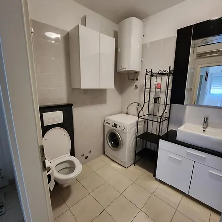 Apartman Maneo With Free Parking In Garage