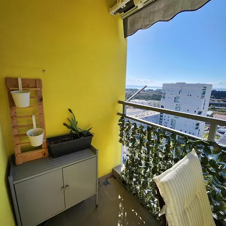 Maneo With Free Parking In Garage Apartman Split