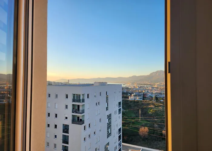 Apartment Maneo *