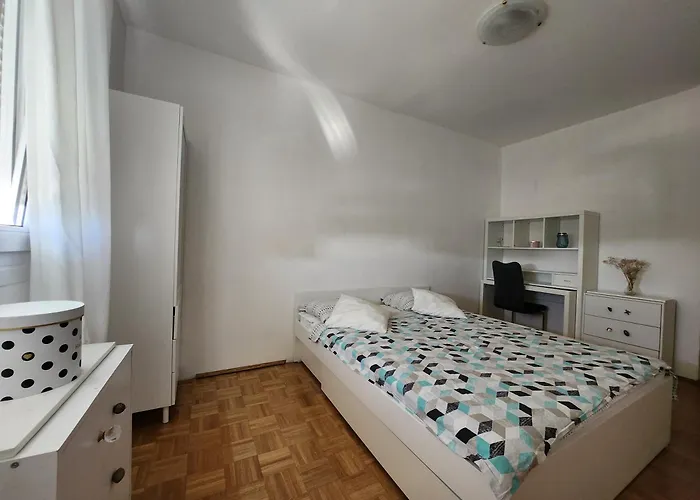 Maneo Apartment