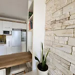 Apartmán Maneo With Free Parking In Garage Split